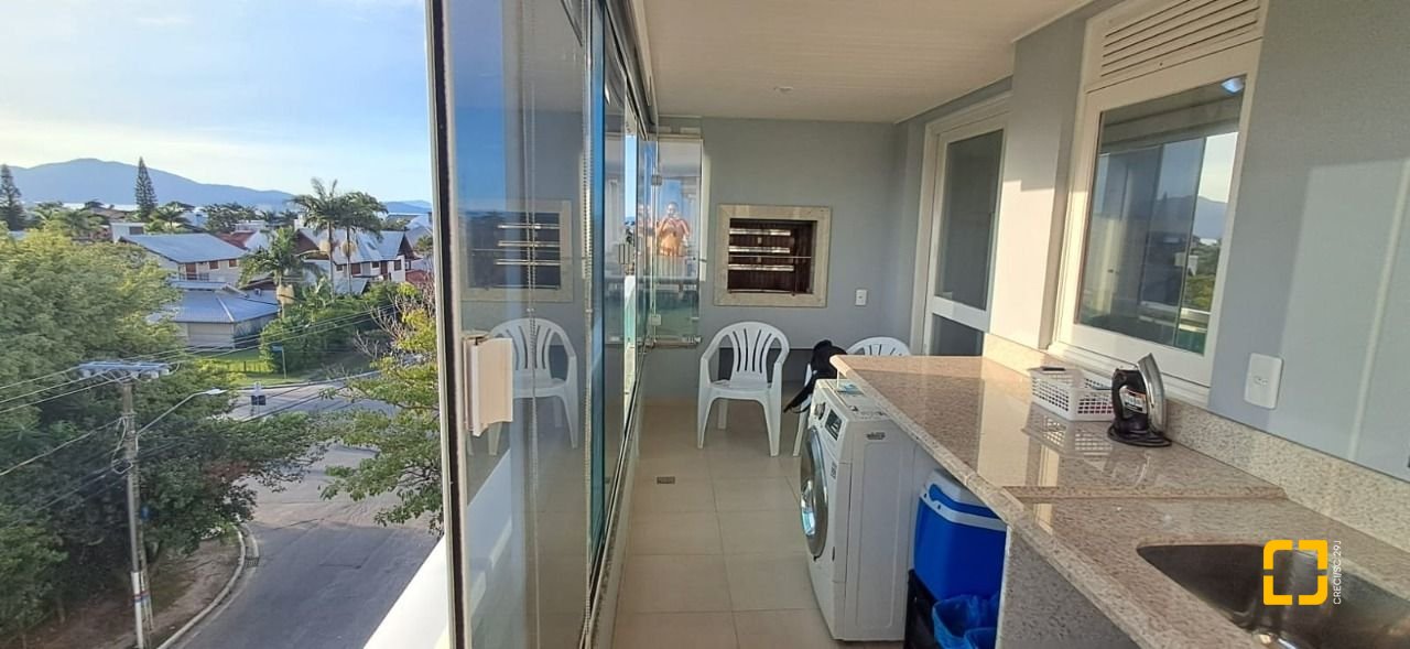 Apartamento com 83m², 4 quartos (sendo 2 suítes), 1 garagem, no bairro Jurerê Internacional em Florianópolis