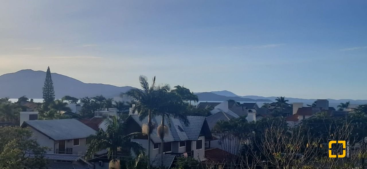 Apartamento com 83m², 4 quartos (sendo 2 suítes), 1 garagem, no bairro Jurerê Internacional em Florianópolis