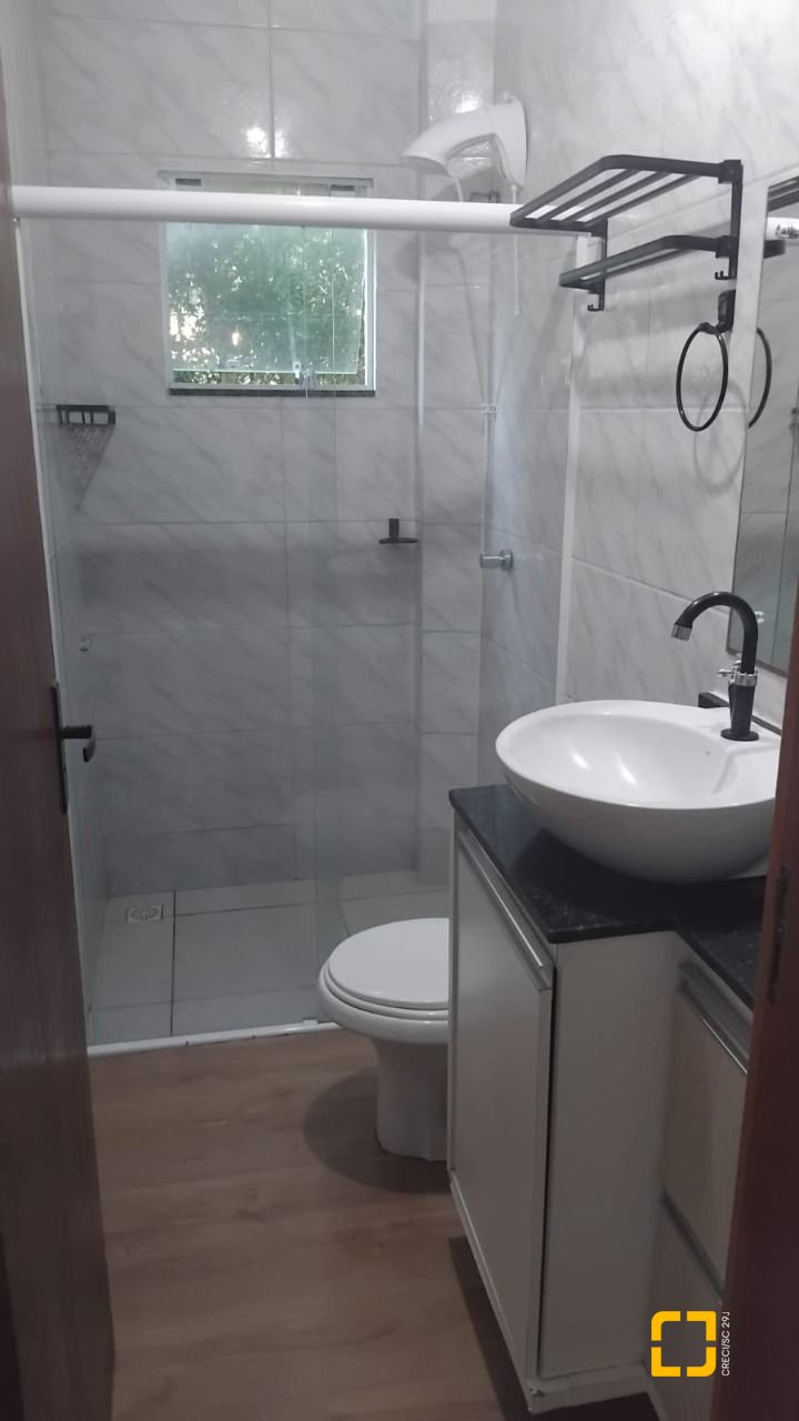 Apartamento com 35m², 1 quarto, 1 garagem, no bairro Ingleses em Florianópolis