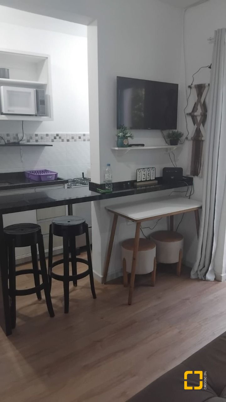 Apartamento com 35m², 1 quarto, 1 garagem, no bairro Ingleses em Florianópolis