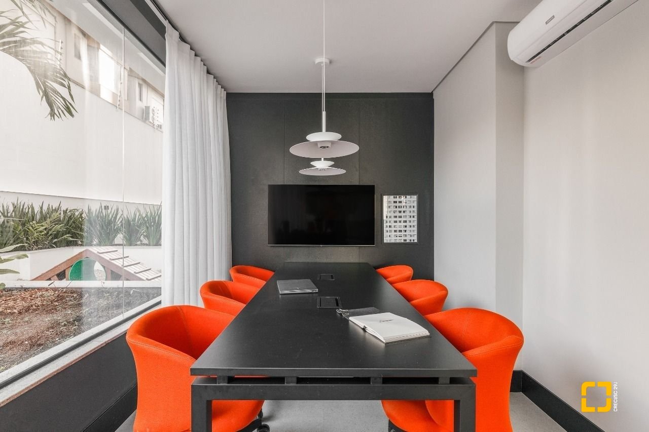 Apartamento com 73m², 3 quartos (sendo 1 suíte), 1 garagem, no bairro Centro em Florianópolis