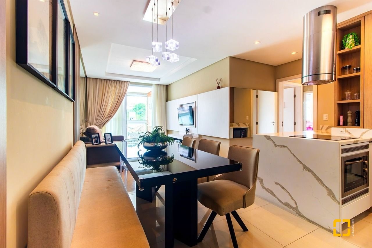 Apartamento com 85m², 4 quartos (sendo 1 suíte), 2 garagens, no bairro Estreito em Florianópolis
