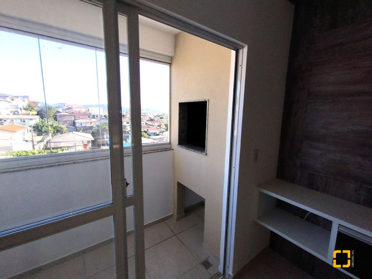 Apartamento com 58m², 2 quartos, 1 garagem, no bairro Serraria em São José