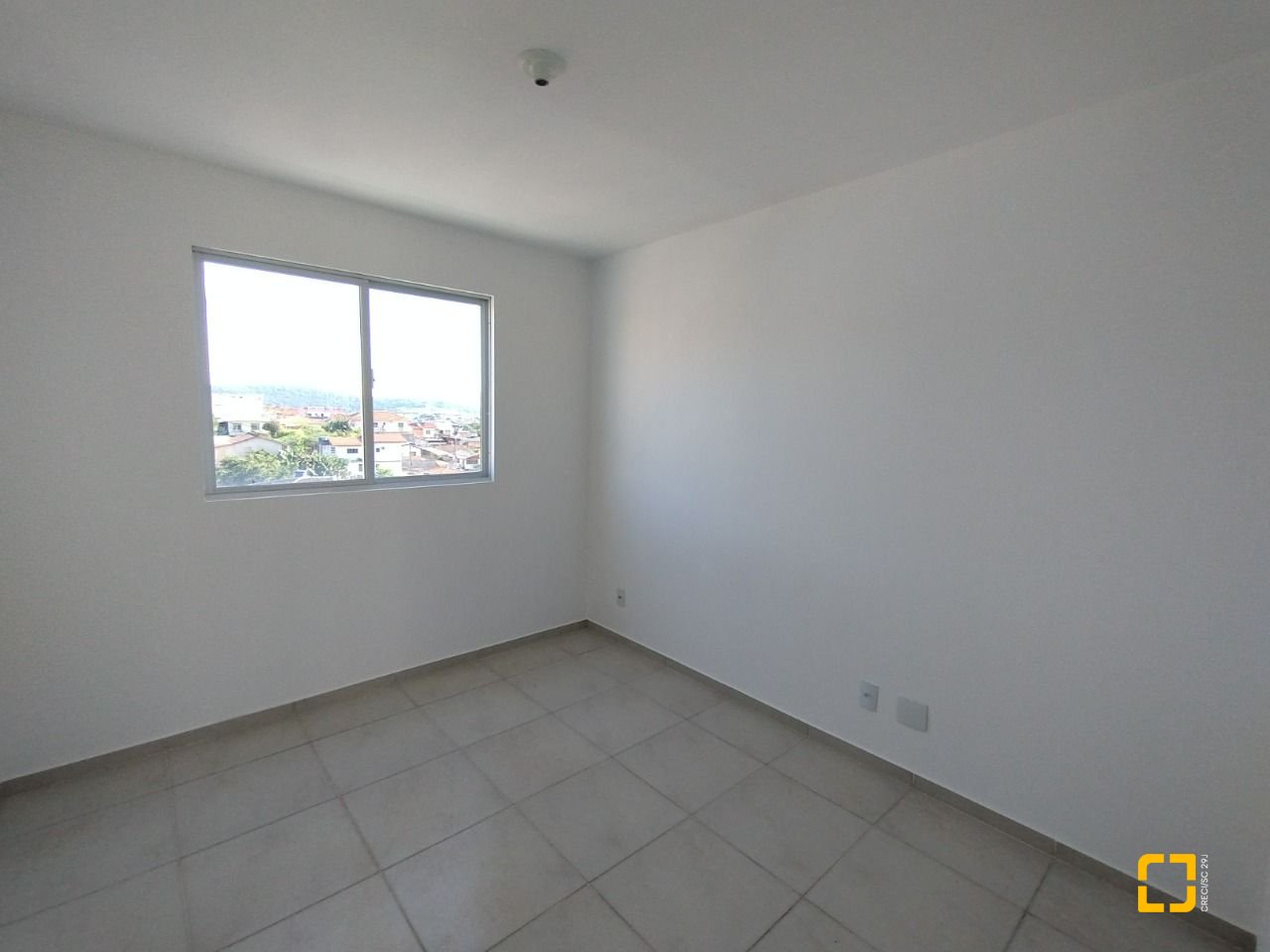 Apartamento com 58m², 2 quartos, 1 garagem, no bairro Serraria em São José