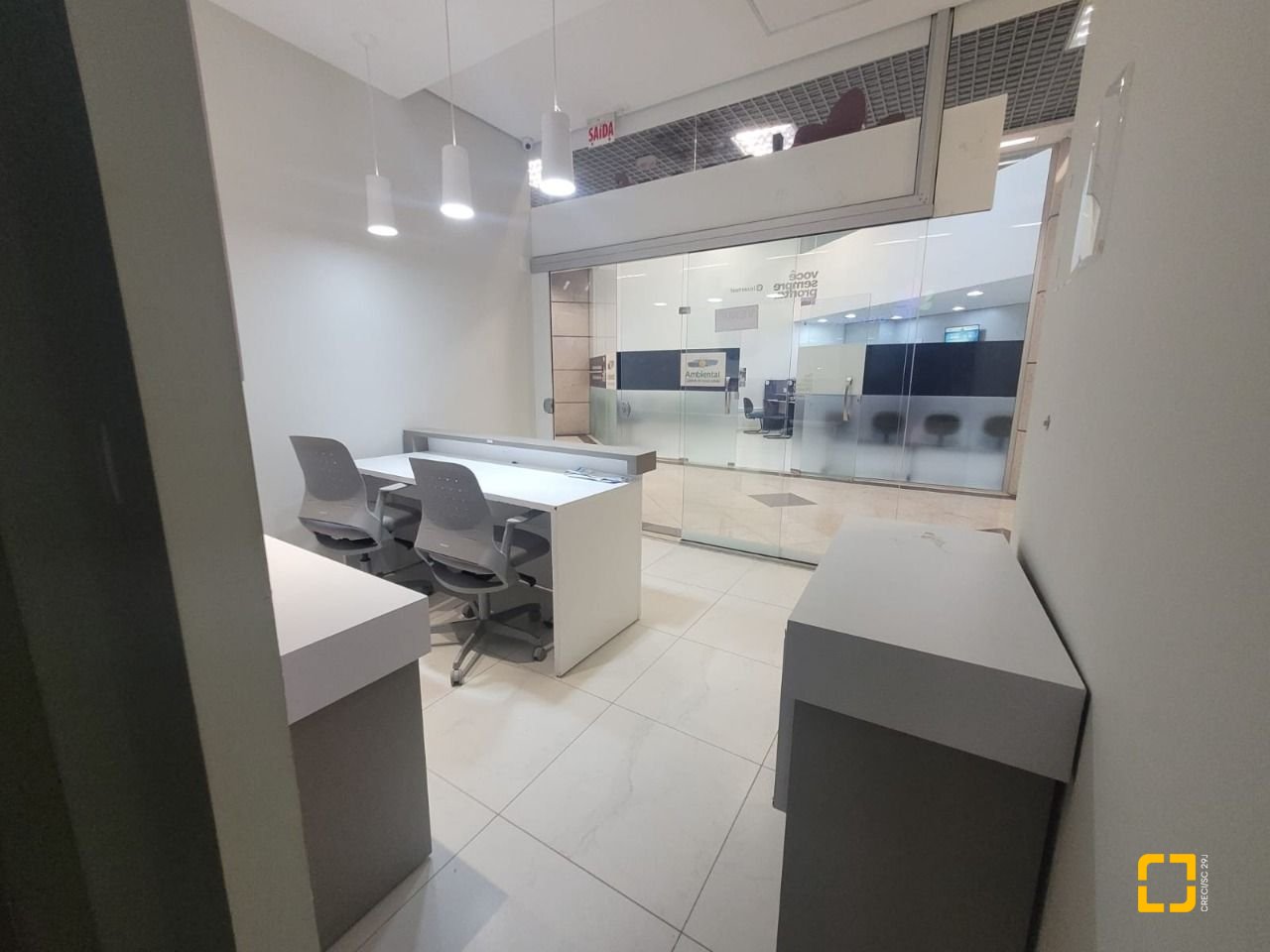 Loja com 65m², no bairro Campinas em São José
