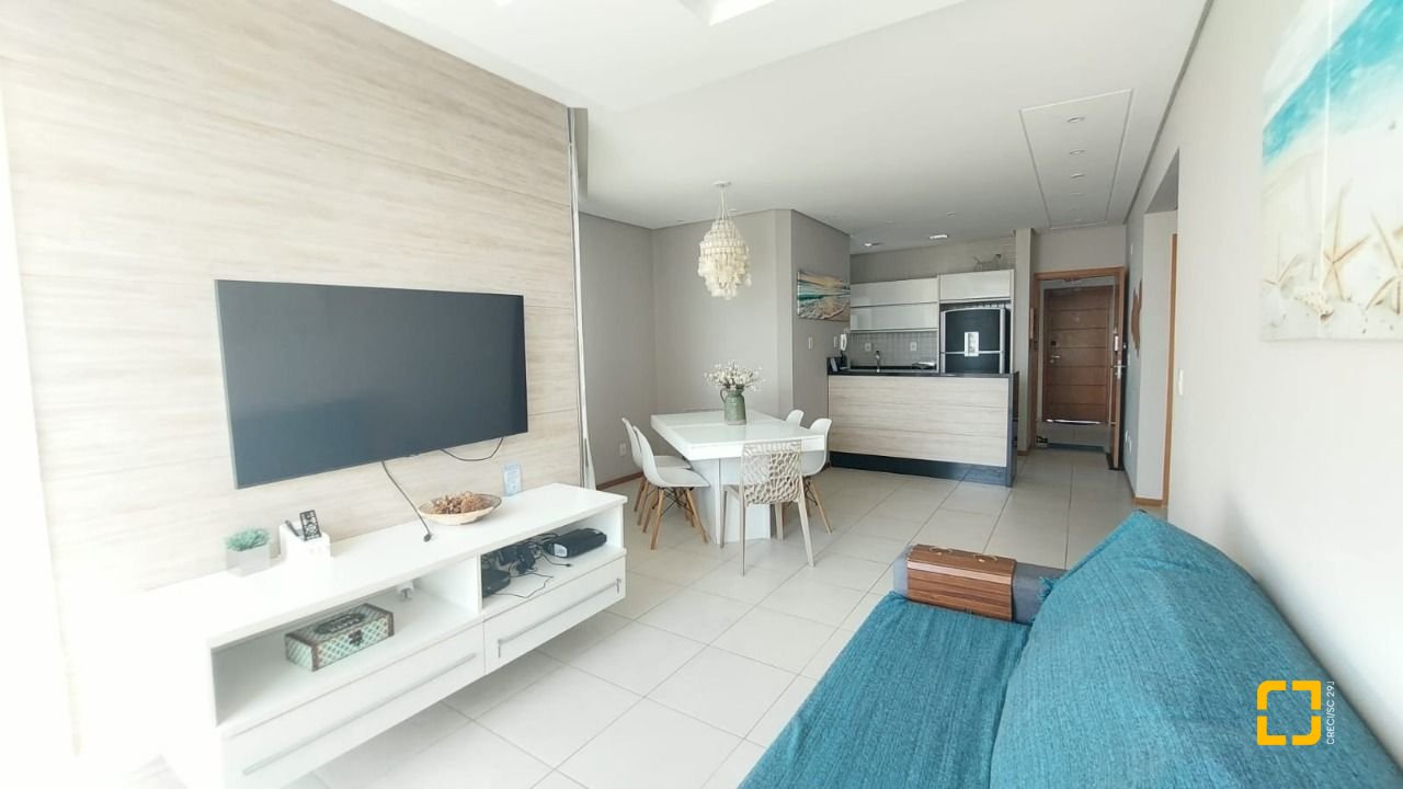 Cobertura com 157m², 3 quartos (sendo 1 suíte), 2 garagens, no bairro Campeche em Florianópolis