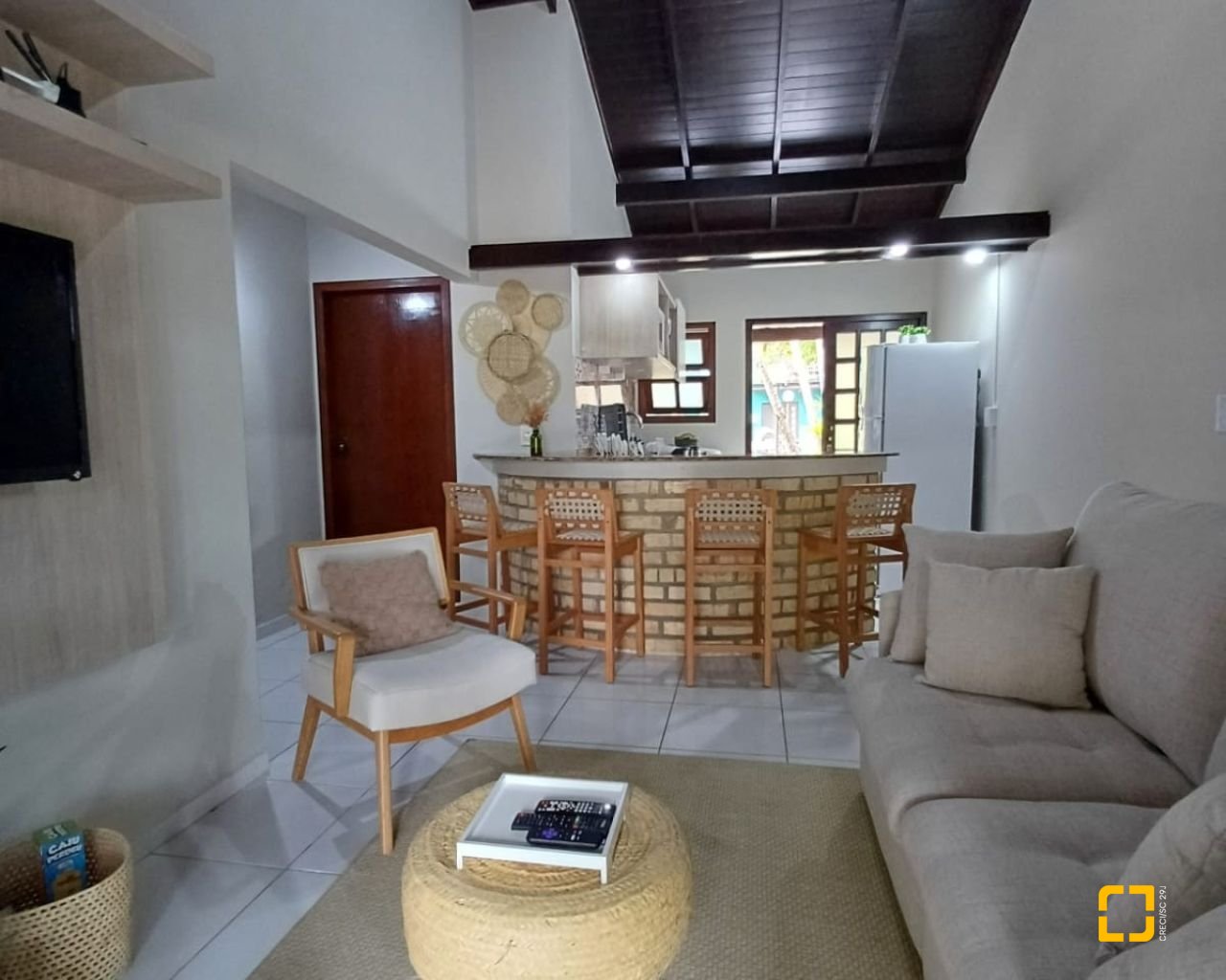 Casa de Condomínio com 73m², 2 quartos, 2 garagens, no bairro Lagoa da Conceição em Florianópolis