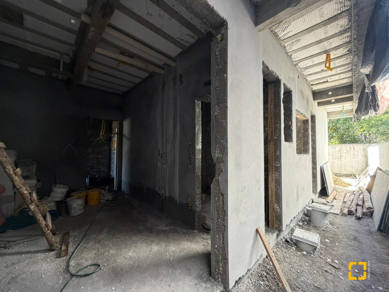 Casa de Condomínio com 450m², 4 quartos (sendo 4 suítes), 2 garagens, no bairro Pedra Branca em Palhoça