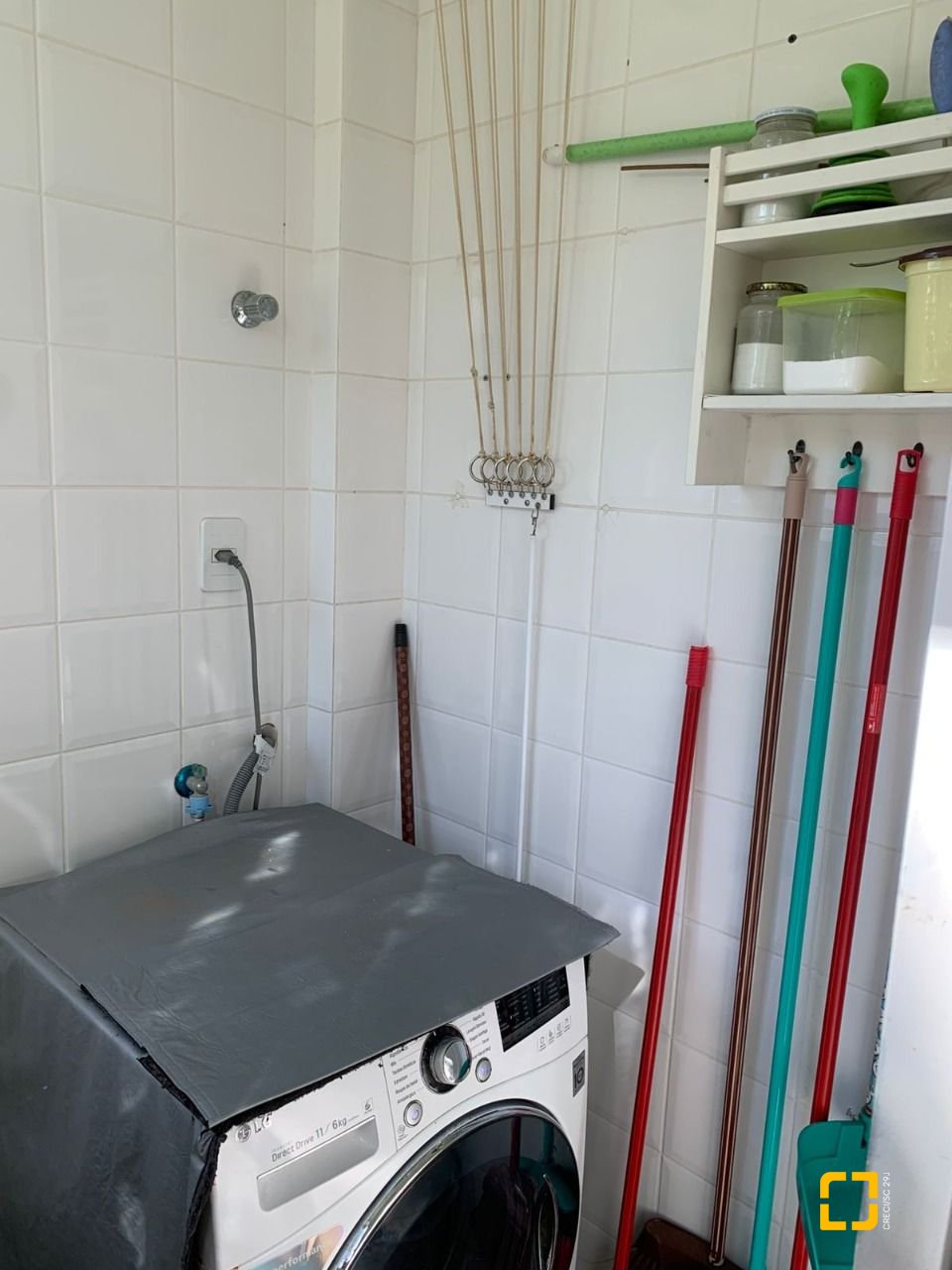 Apartamento com 98m², 4 quartos (sendo 1 suíte), 1 garagem, no bairro Jurerê em Florianópolis