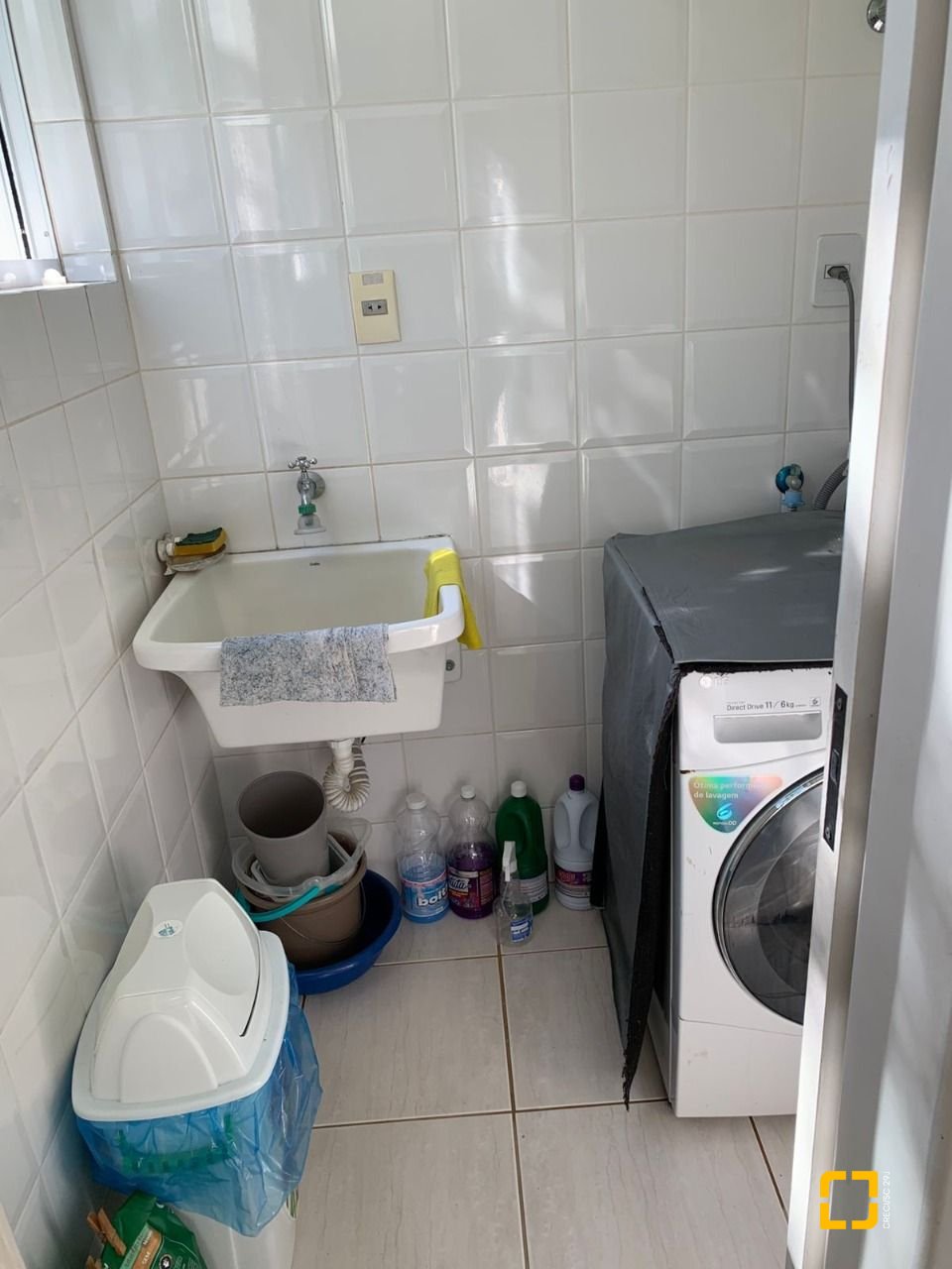 Apartamento com 98m², 4 quartos (sendo 1 suíte), 1 garagem, no bairro Jurerê em Florianópolis