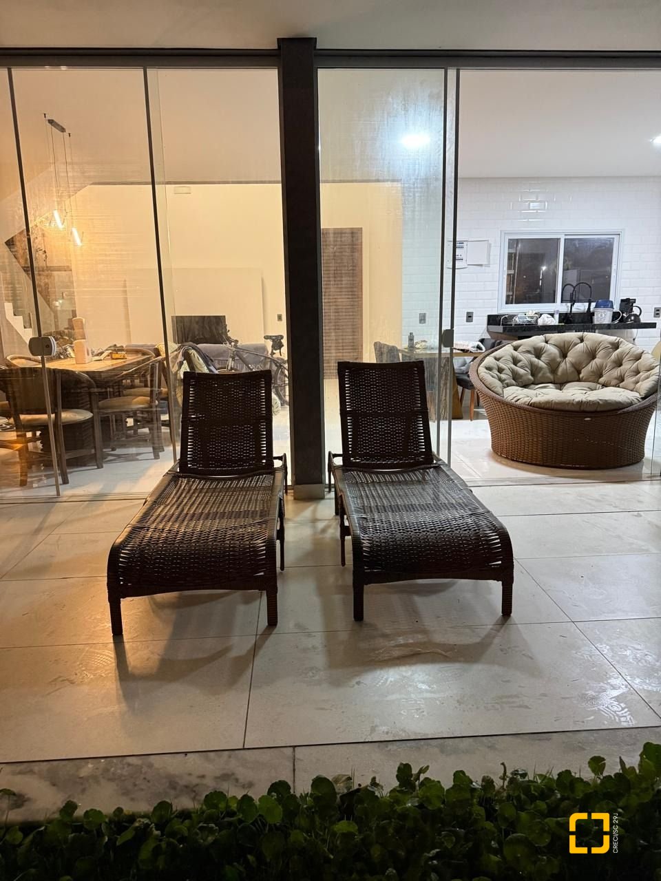 Casa de Condomínio com 127m², 6 quartos (sendo 3 suítes), 2 garagens, no bairro Rio Vermelho em Florianópolis