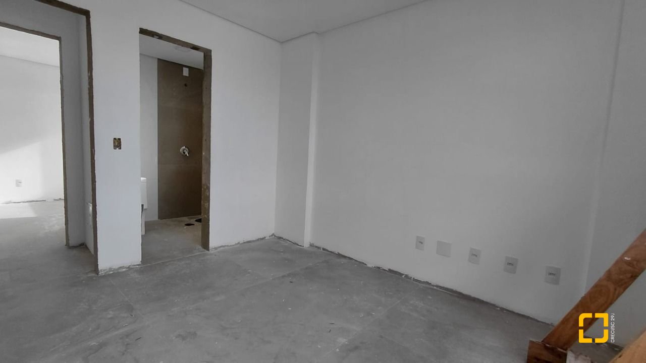 Apartamento com 65m², 3 quartos (sendo 1 suíte), 1 garagem, no bairro Ingleses em Florianópolis