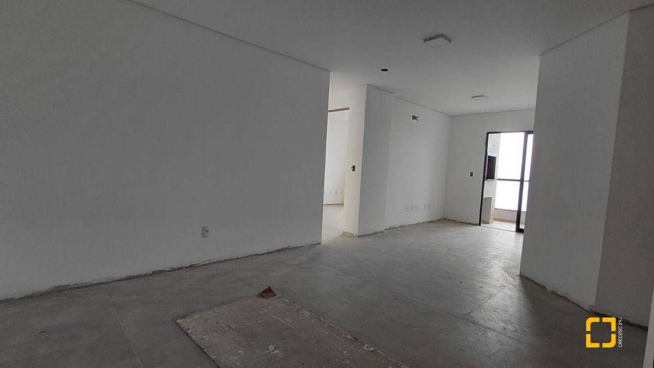 Apartamento com 65m², 3 quartos (sendo 1 suíte), 1 garagem, no bairro Ingleses em Florianópolis