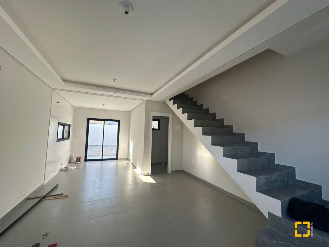 Casa com 86m², 4 quartos (sendo 2 suítes), 1 garagem, no bairro Ingleses em Florianópolis