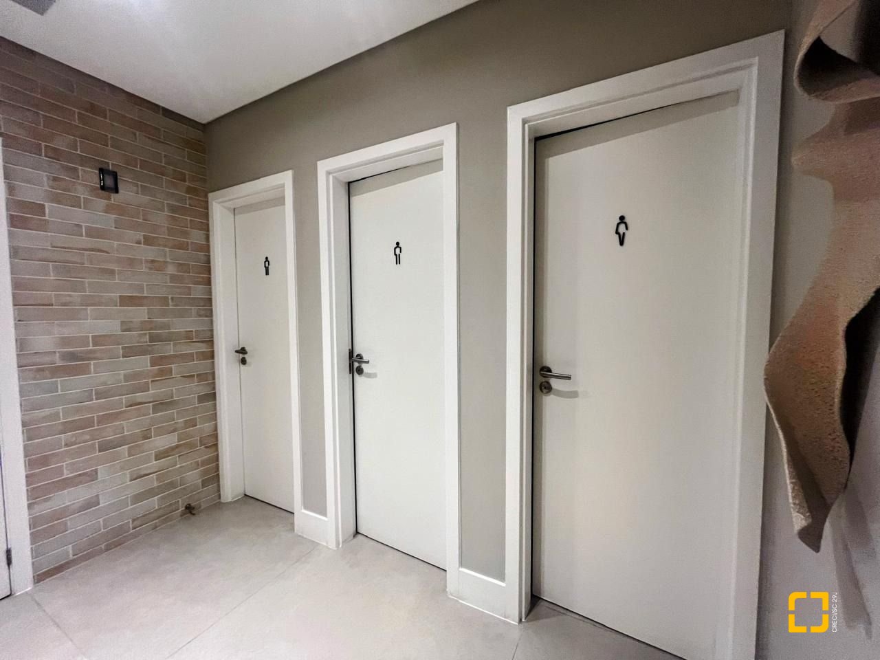 Apartamento com 74m², 3 quartos (sendo 1 suíte), 1 garagem, no bairro Kobrasol em São José