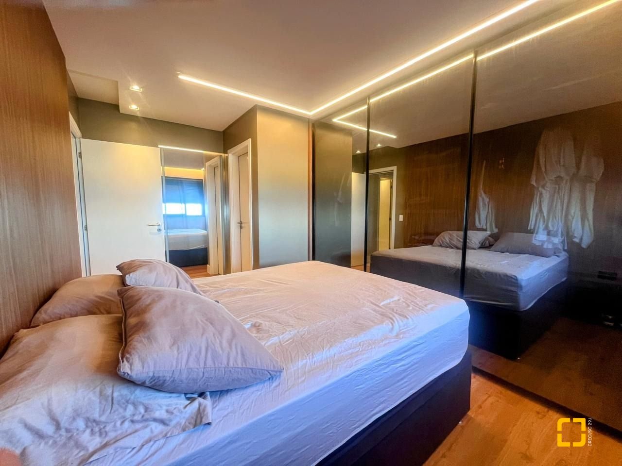 Apartamento com 74m², 3 quartos (sendo 1 suíte), 1 garagem, no bairro Kobrasol em São José