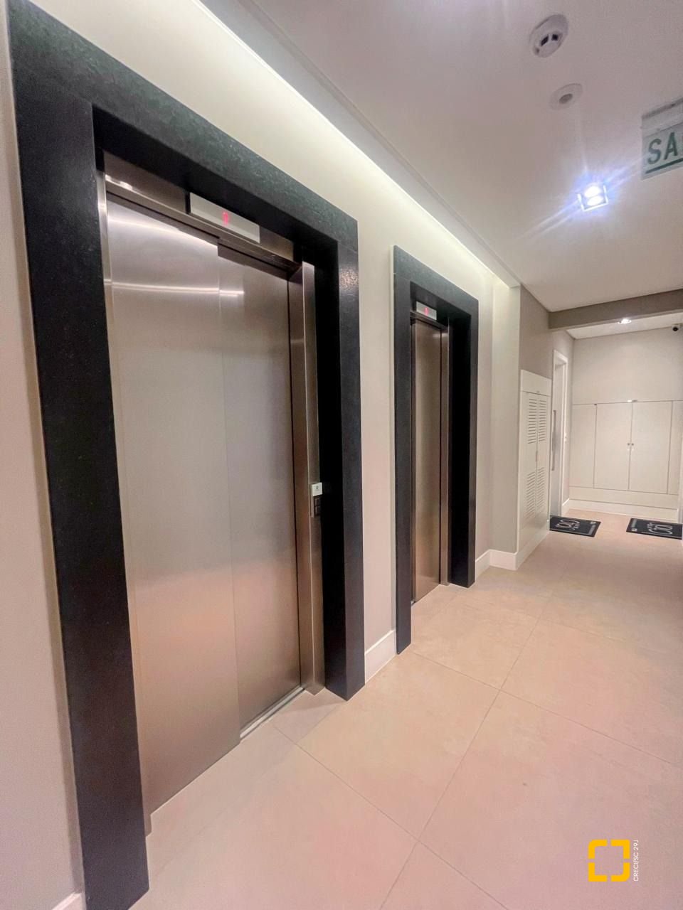 Apartamento com 74m², 3 quartos (sendo 1 suíte), 1 garagem, no bairro Kobrasol em São José