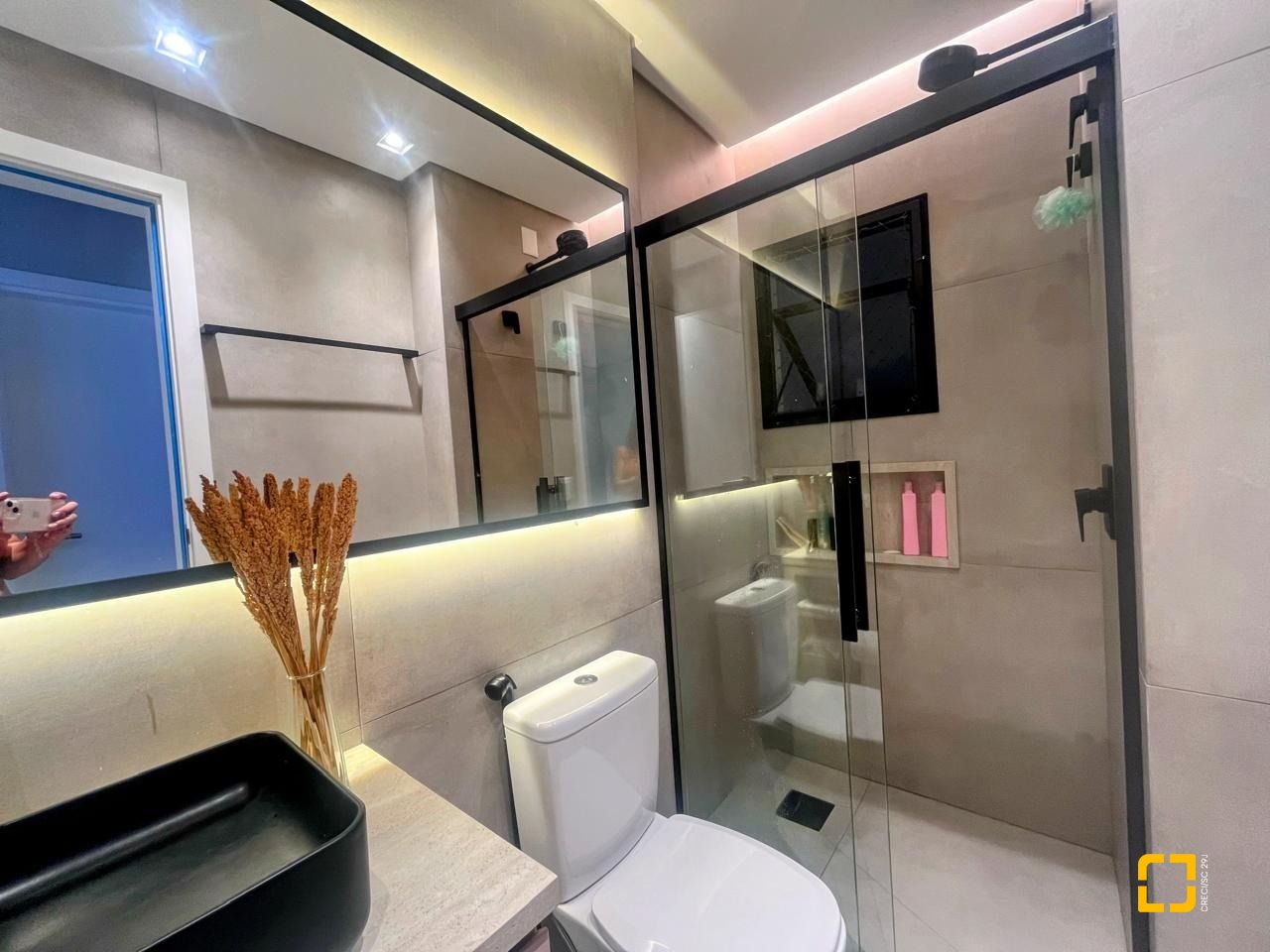 Apartamento com 74m², 3 quartos (sendo 1 suíte), 1 garagem, no bairro Kobrasol em São José
