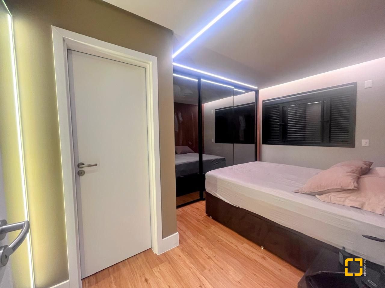 Apartamento com 74m², 3 quartos (sendo 1 suíte), 1 garagem, no bairro Kobrasol em São José
