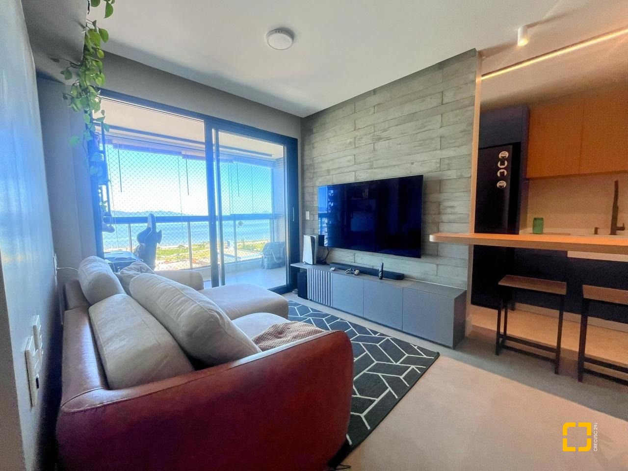 Apartamento com 74m², 3 quartos (sendo 1 suíte), 1 garagem, no bairro Kobrasol em São José