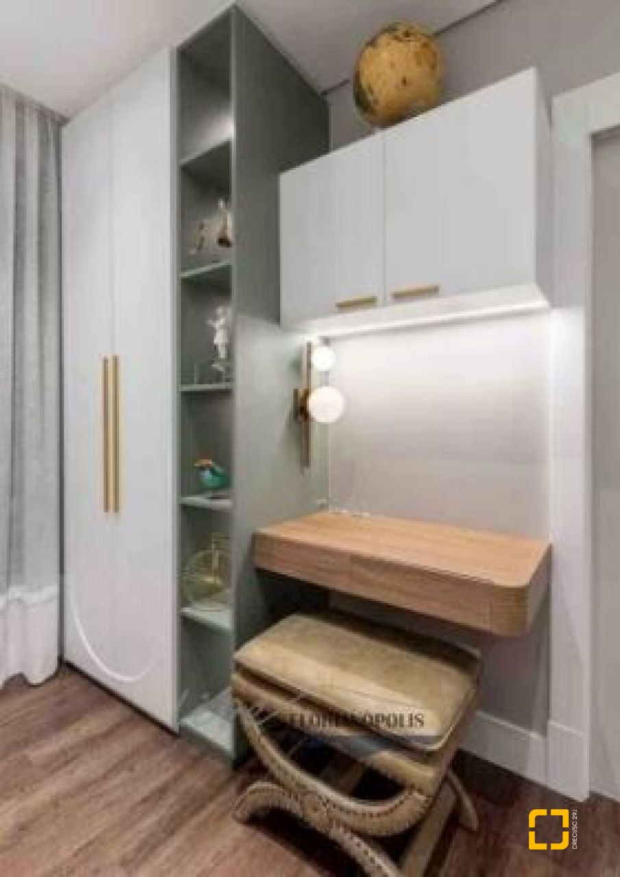 Apartamento com 124m², 6 quartos (sendo 3 suítes), 2 garagens, no bairro Jurerê Internacional em Florianópolis