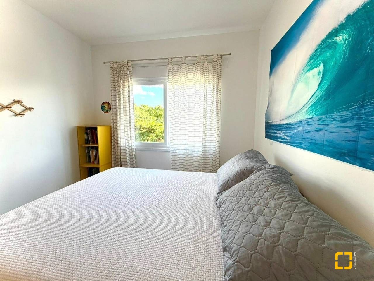 Casa com 145m², 6 quartos (sendo 3 suítes), 2 garagens, no bairro Campeche em Florianópolis