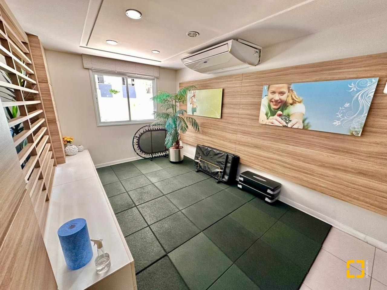 Apartamento com 89m², 4 quartos (sendo 1 suíte), 2 garagens, no bairro Itacorubi em Florianópolis