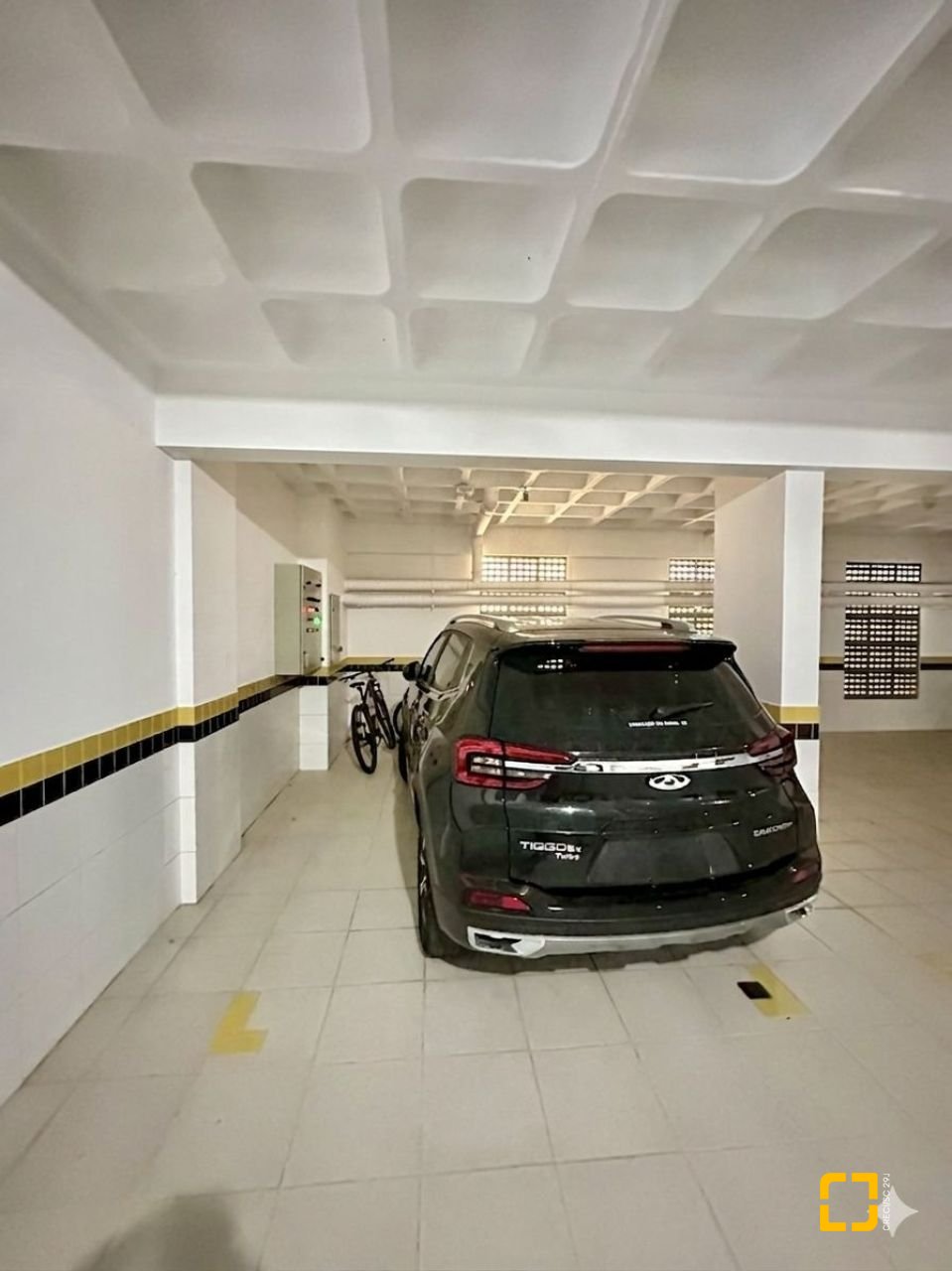Apartamento com 89m², 4 quartos (sendo 1 suíte), 2 garagens, no bairro Itacorubi em Florianópolis