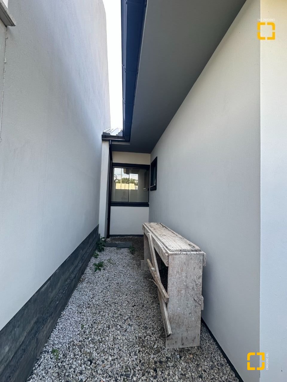 Casa com 50m², 2 quartos, 2 garagens, no bairro Forquilhas em São José