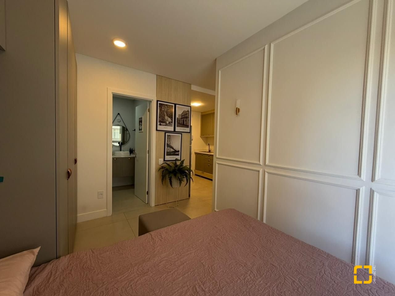Studio com 35m², 1 quarto, 1 garagem, no bairro Estreito em Florianópolis
