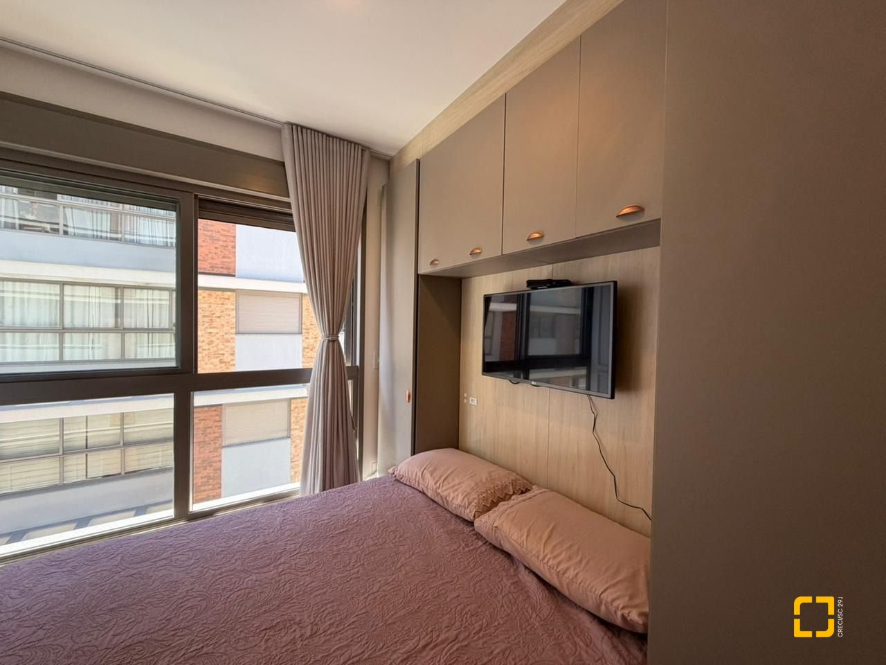 Studio com 35m², 1 quarto, 1 garagem, no bairro Estreito em Florianópolis