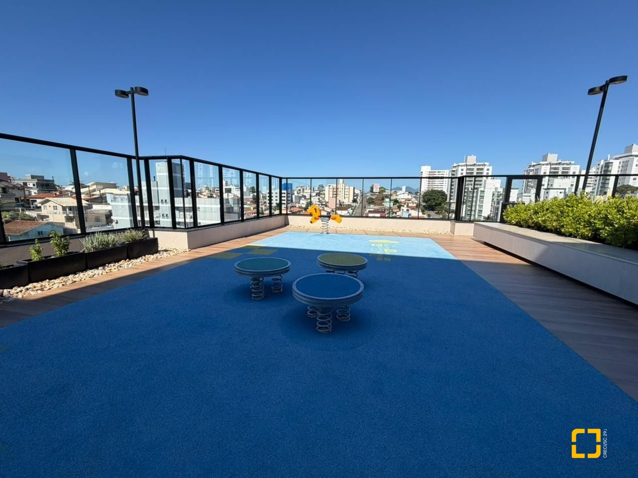Studio com 35m², 1 quarto, 1 garagem, no bairro Estreito em Florianópolis