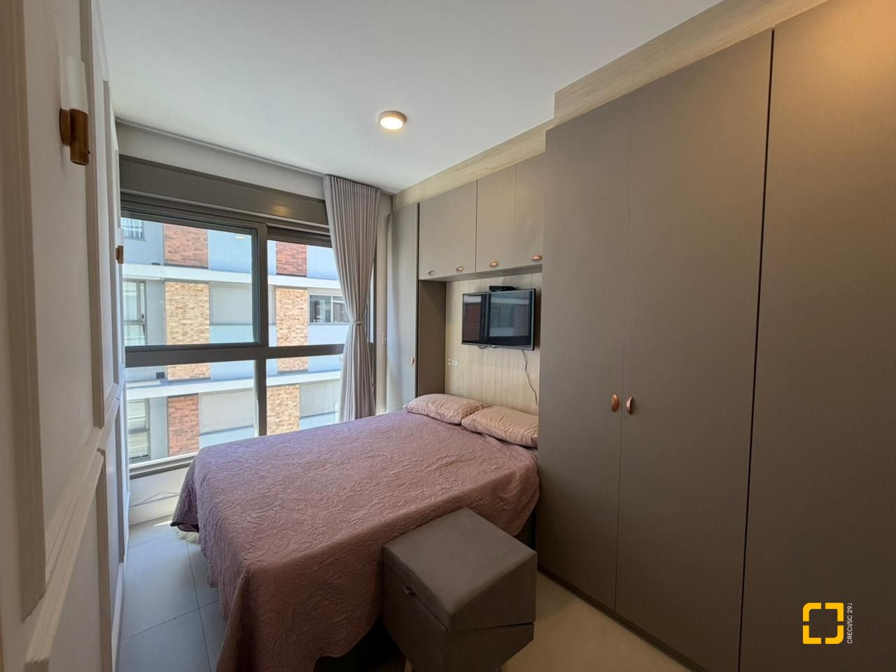 Studio com 35m², 1 quarto, 1 garagem, no bairro Estreito em Florianópolis