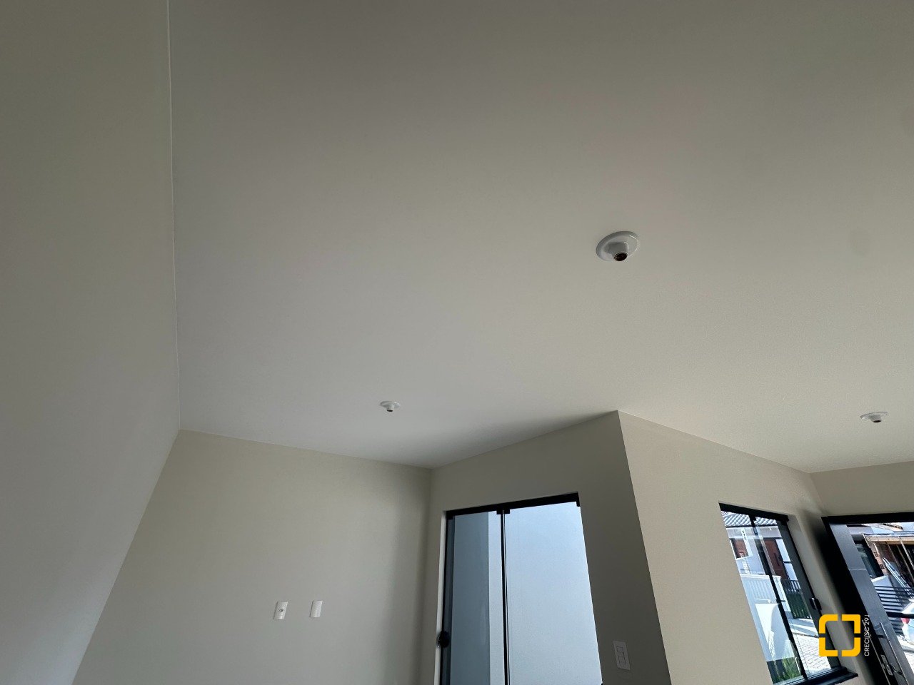 Casa com 50m², 2 quartos, 2 garagens, no bairro Forquilhas em São José