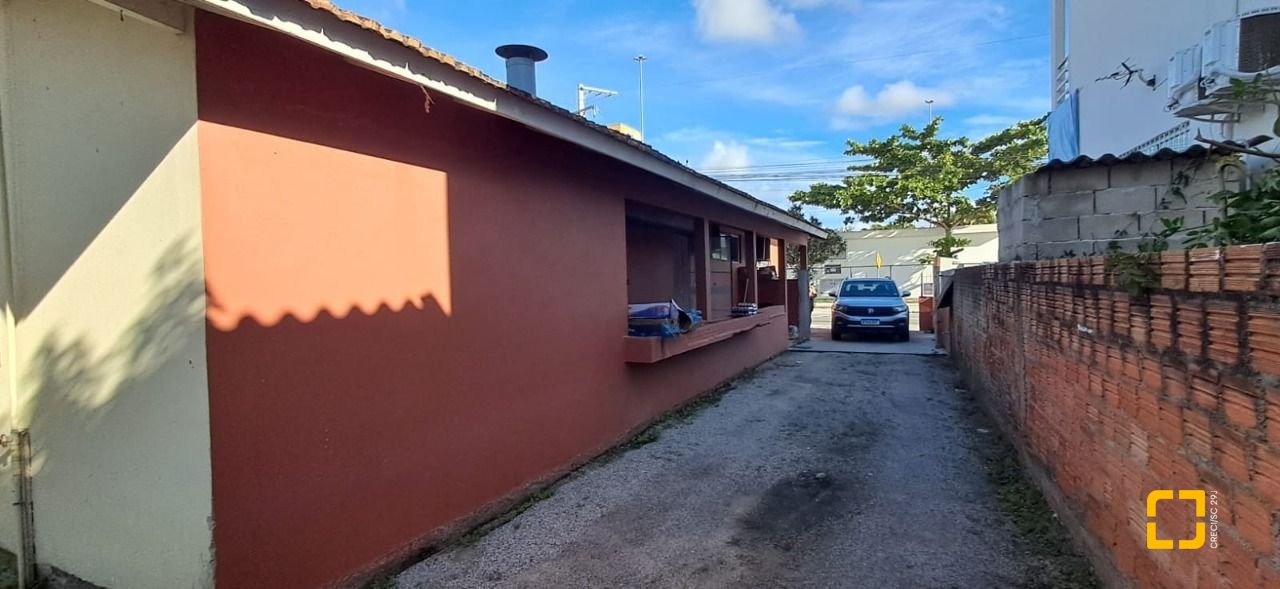 Casa com 128m², no bairro Vargem Grande em Florianópolis