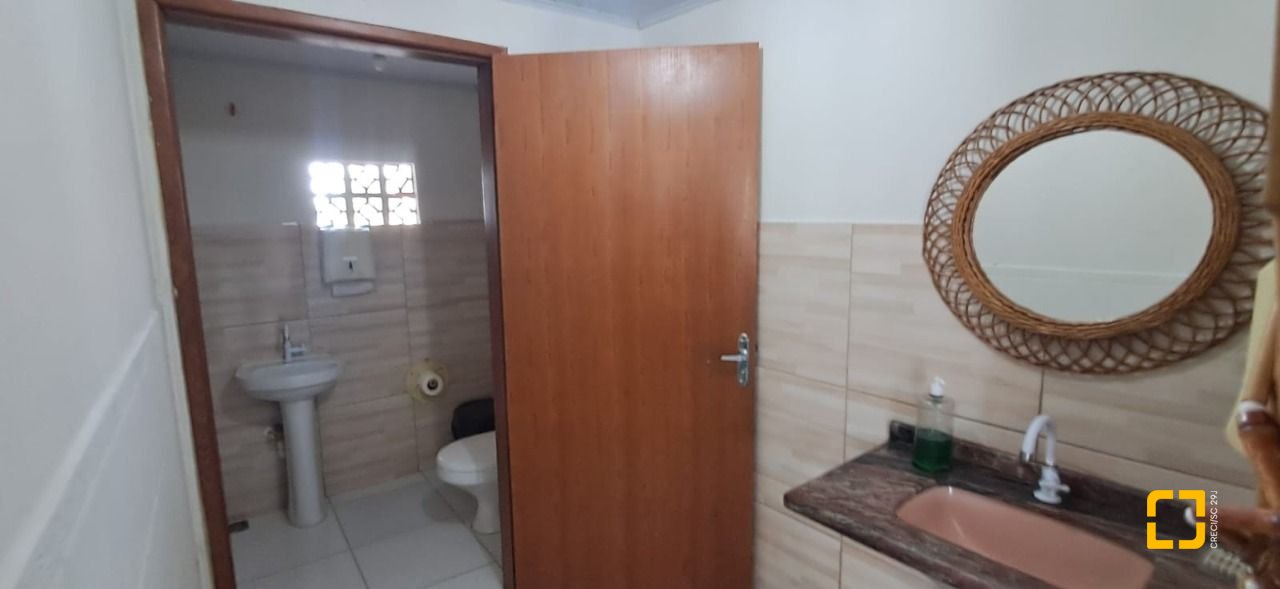 Casa com 128m², no bairro Vargem Grande em Florianópolis