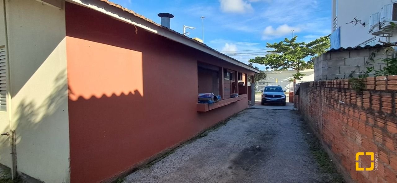 Casa com 128m², no bairro Vargem Grande em Florianópolis