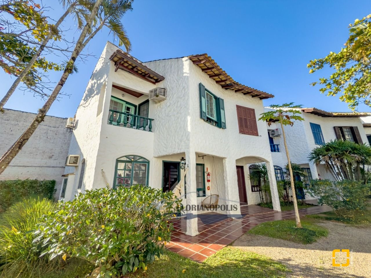 Apartamento com 68m², 2 quartos, no bairro Cachoeira do Bom Jesus em Florianópolis