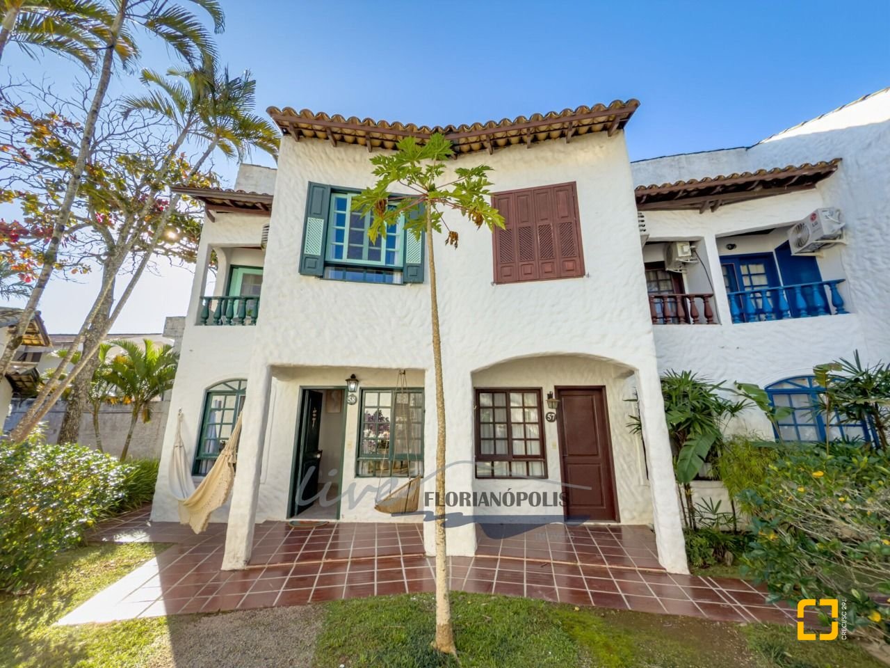 Apartamento com 68m², 2 quartos, no bairro Cachoeira do Bom Jesus em Florianópolis