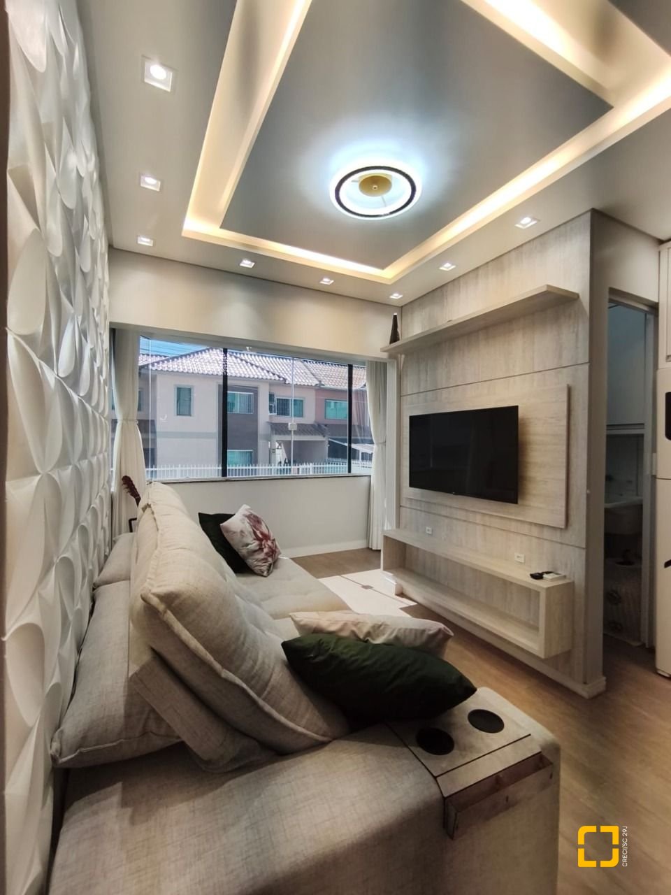 Apartamento com 58m², 3 quartos (sendo 1 suíte), 1 garagem, no bairro Ingleses em Florianópolis