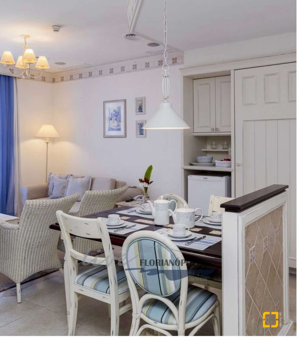Apartamento com 64m², 2 quartos (sendo 1 suíte), 1 garagem, no bairro Jurerê Internacional em Florianópolis