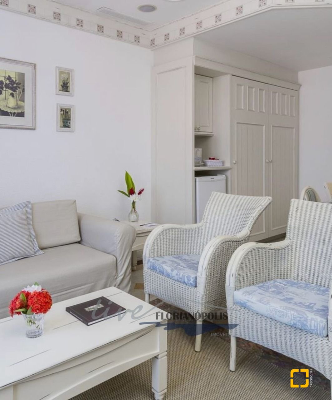 Apartamento com 64m², 2 quartos (sendo 1 suíte), 1 garagem, no bairro Jurerê Internacional em Florianópolis