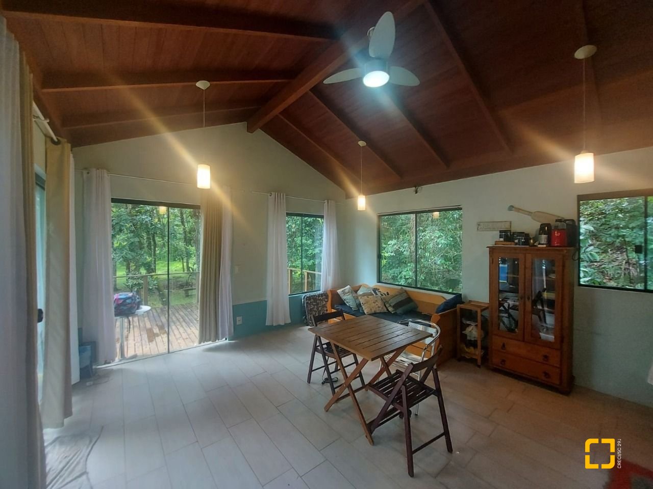 Casa com 65m², 1 quarto, no bairro Lagoa da Conceição em Florianópolis