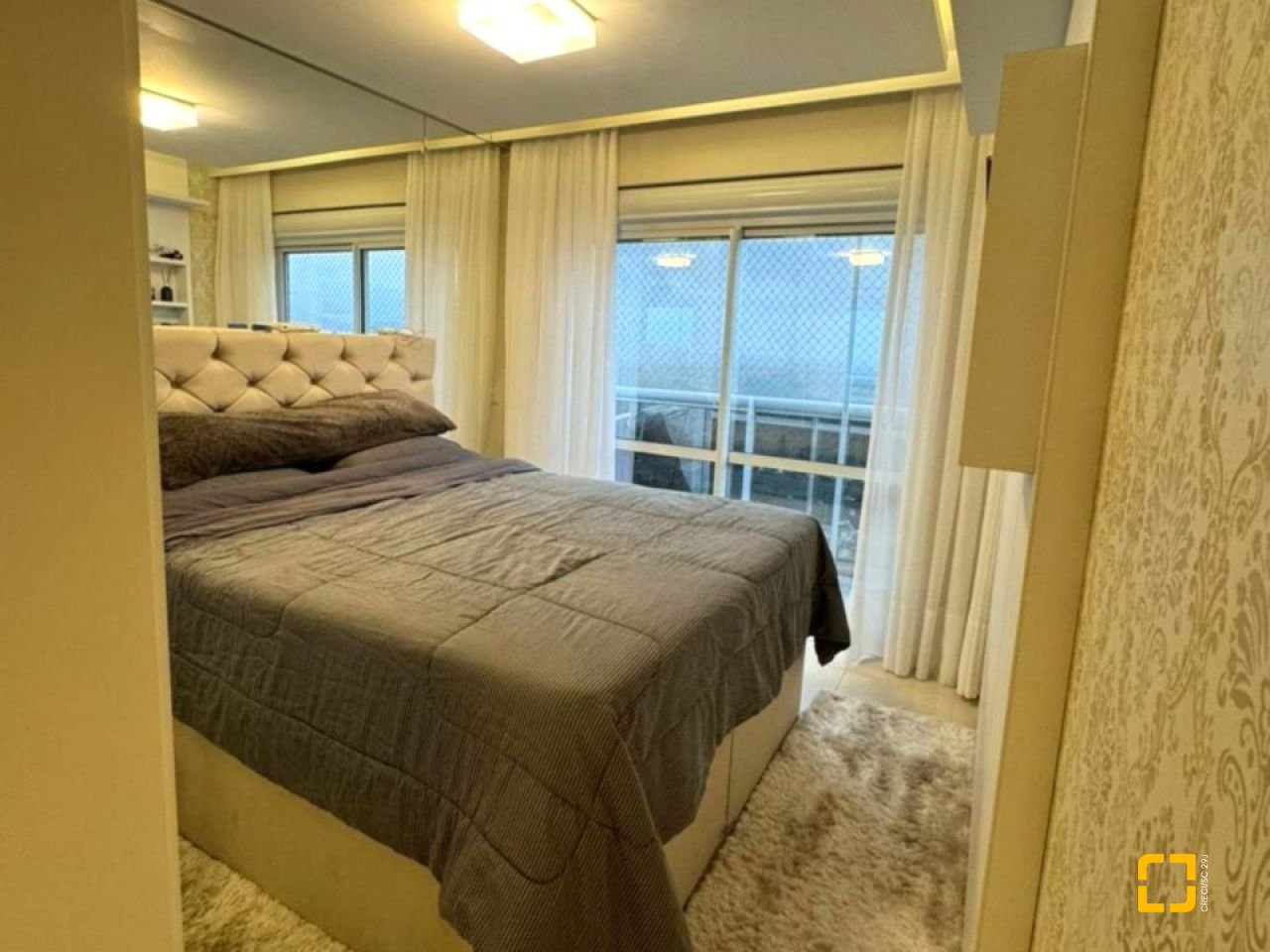 Apartamento com 110m², 4 quartos (sendo 1 suíte), 2 garagens, no bairro Agronômica em Florianópolis
