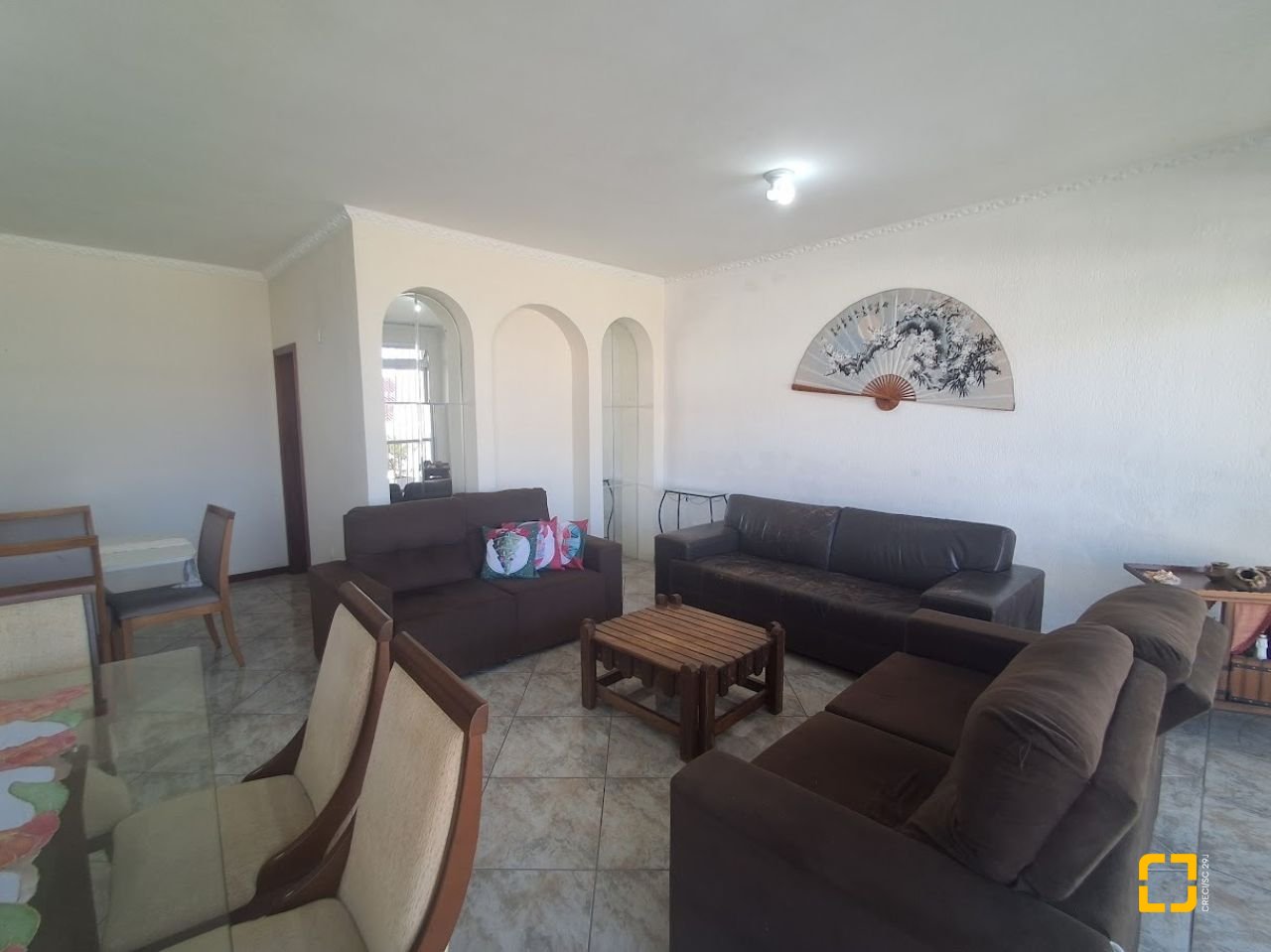 Casa com 263m², 8 quartos (sendo 3 suítes), 3 garagens, no bairro Itaguaçu em Florianópolis
