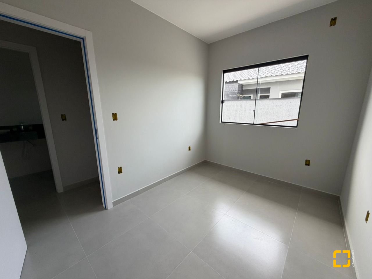 Casa com 50m², 2 quartos, 1 garagem, no bairro Nova Palhoça em Palhoça
