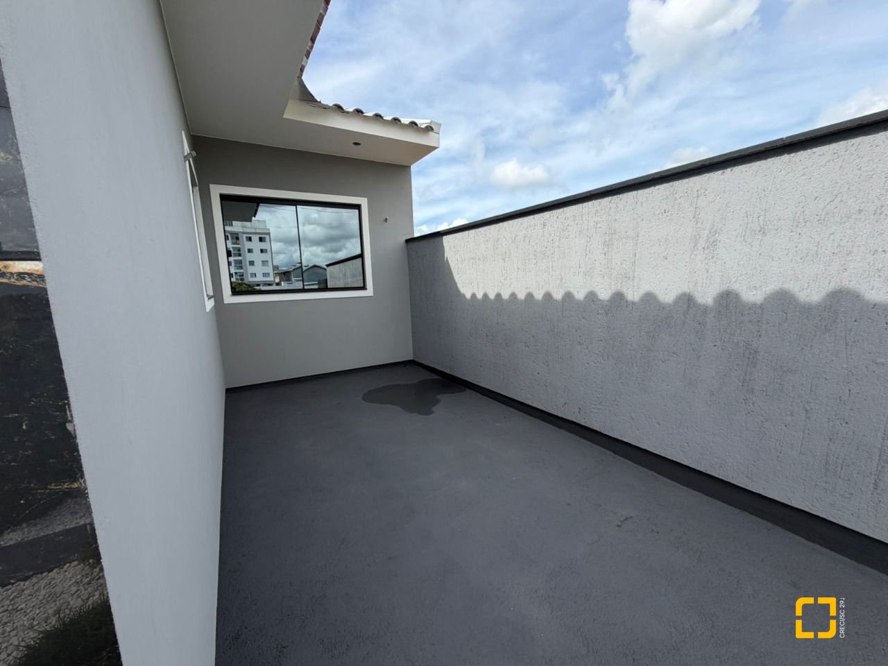 Casa com 50m², 2 quartos, 1 garagem, no bairro Nova Palhoça em Palhoça