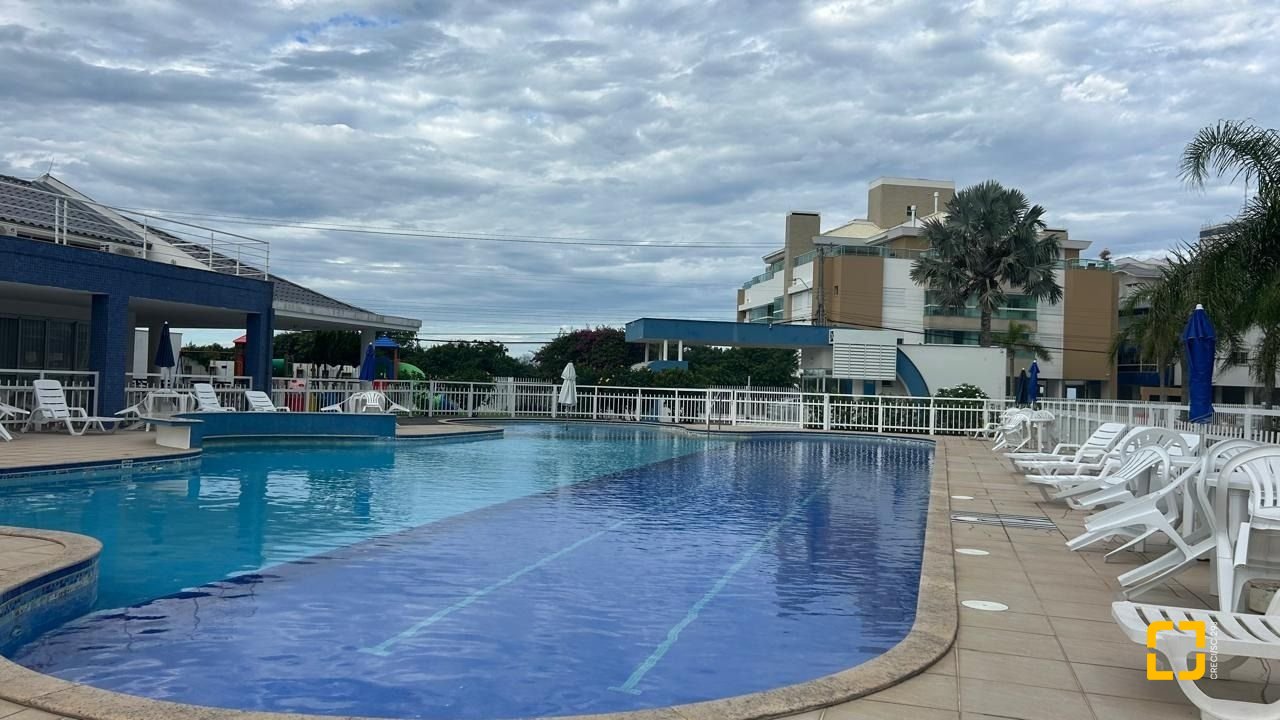 Apartamento com 270m², 6 quartos (sendo 2 suítes), 3 garagens, no bairro Ingleses em Florianópolis