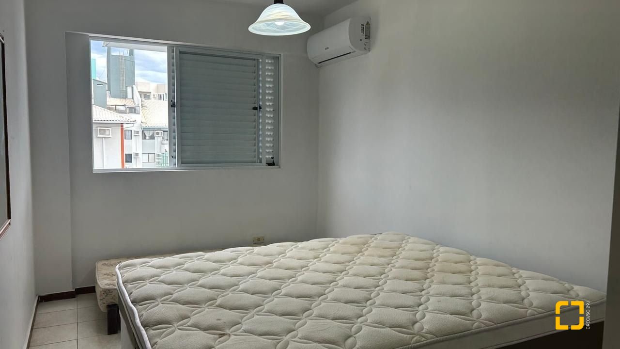 Apartamento com 270m², 6 quartos (sendo 2 suítes), 3 garagens, no bairro Ingleses em Florianópolis