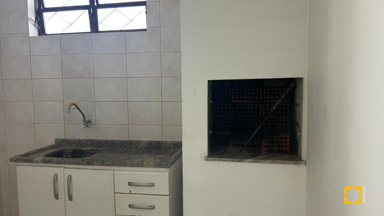 Apartamento com 270m², 6 quartos (sendo 2 suítes), 3 garagens, no bairro Ingleses em Florianópolis